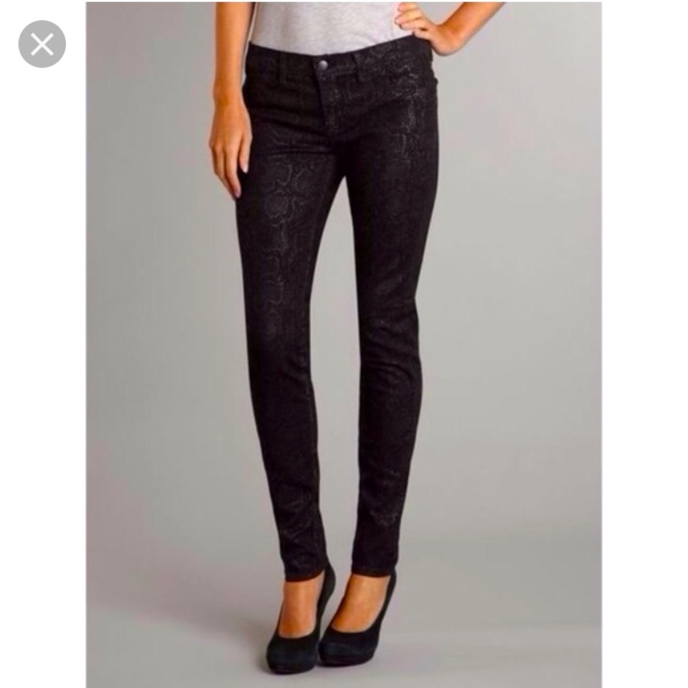NWT J Brand low-rise super skinny snakeskin jeans